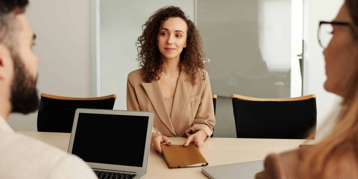 From-Offer-Letter-to-First-Login_-How-IT-Makes-New-Hire-Setup-Easy-scaled.jpg