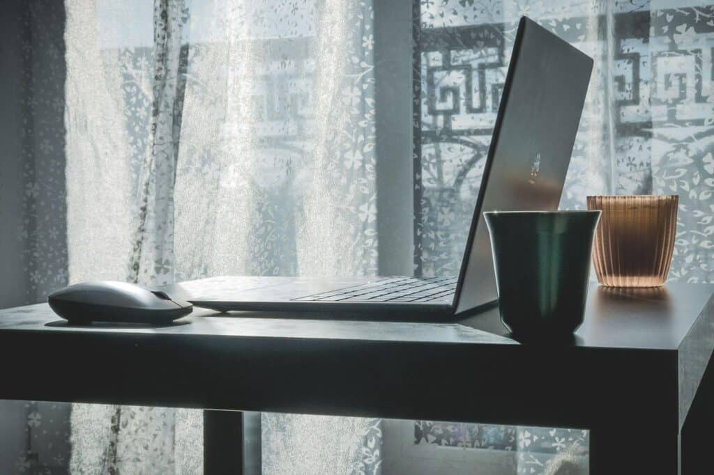 Blog 6 - In Content 2 How Long Business Computers Last and When to Replace Them